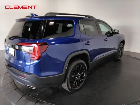 More photos of 2023 GMC Acadia SLE at Clement Supercenter, MO