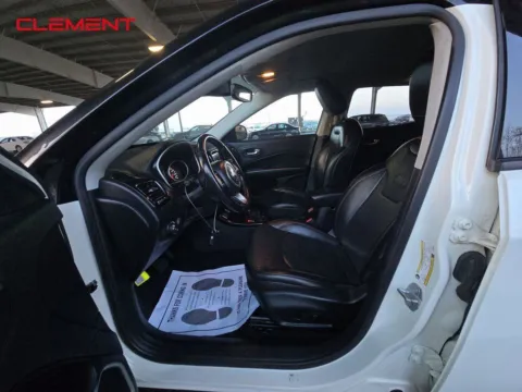 Another view of 2020 Jeep Compass Limited for sale in St. Charles, MO at Clement Supercenter