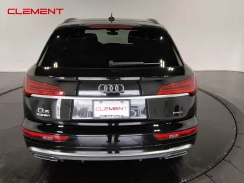 More photos of 2022 Audi Q5 45 S line Premium at Clement Supercenter, MO