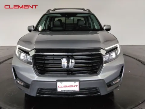 Photos of 2022 Honda Ridgeline RTL-E for sale in St. Charles, MO at Clement Supercenter