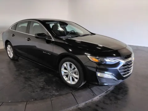 More photos of 2024 Chevrolet Malibu LT at Clement Supercenter, MO