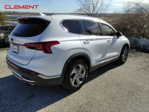 More photos of 2022 Hyundai Santa Fe SEL at Clement Supercenter, MO