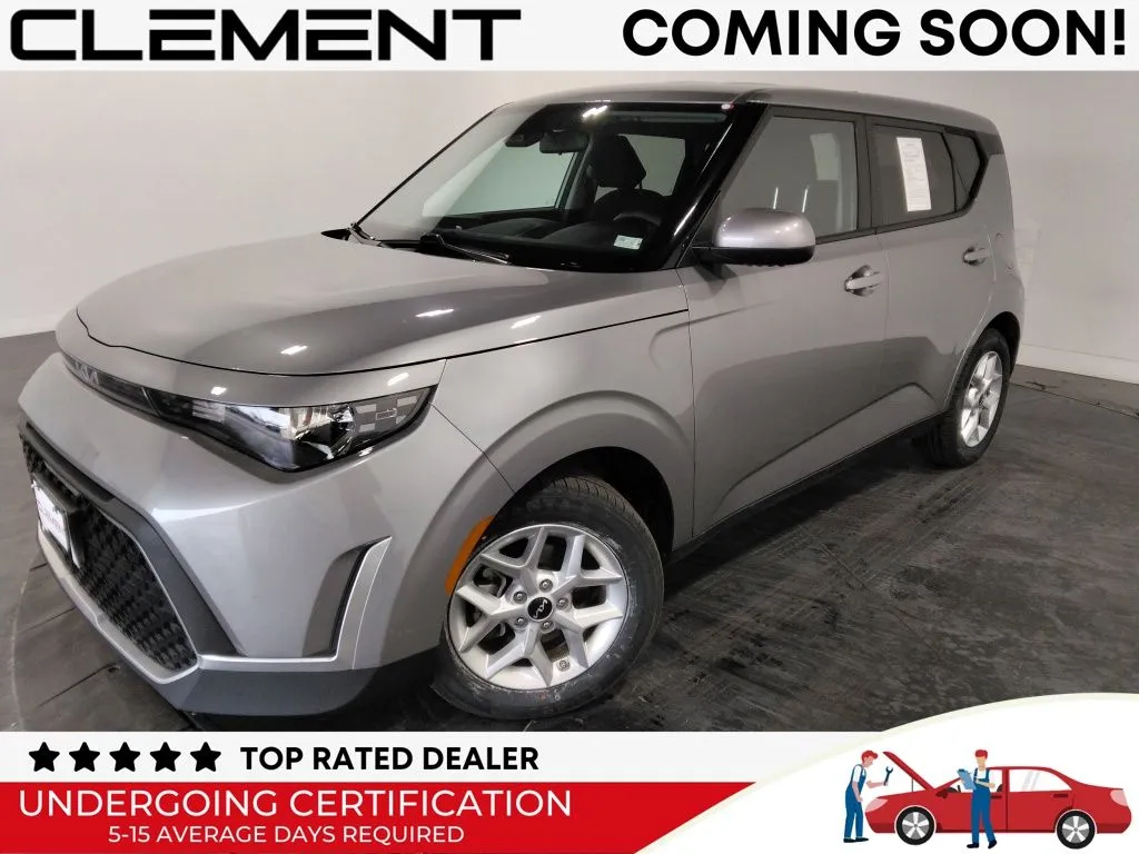 2024 Kia Soul LX's photo
