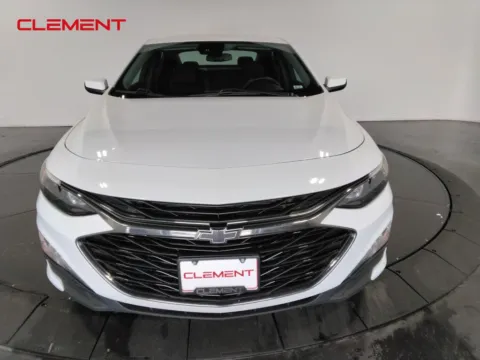 Photos of 2024 Chevrolet Malibu LT for sale in St. Charles, MO at Clement Supercenter