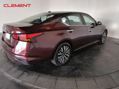 More photos of 2024 Nissan Altima 2.5 SV at Clement Supercenter, MO