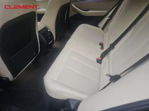 More photos of 2023 BMW X4 xDrive30i at Clement Supercenter, MO