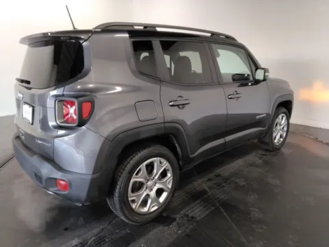More photos of 2020 Jeep Renegade Limited at Clement Supercenter, MO