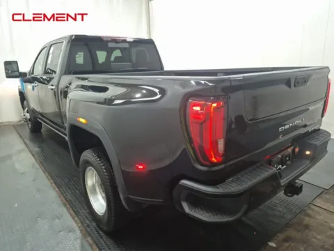 More photos of 2022 GMC Sierra 3500HD Denali at Clement Supercenter, MO