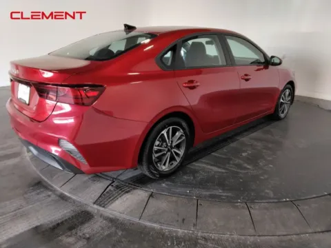 More photos of 2023 Kia Forte LXS at Clement Supercenter, MO