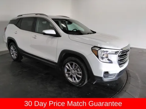 More photos of 2023 GMC Terrain SLT at Clement Supercenter, MO
