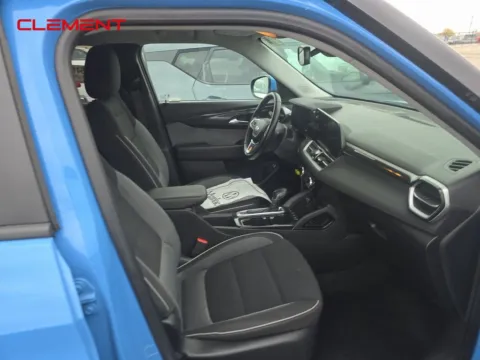 Another view of 2024 Chevrolet TrailBlazer LT for sale in St. Charles, MO at Clement Supercenter