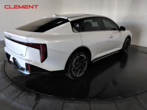 More photos of 2025 Kia K4 GT-Line at Clement Supercenter, MO