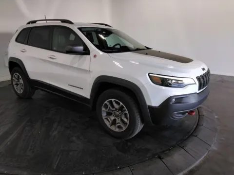 More photos of 2021 Jeep Cherokee Trailhawk at Clement Supercenter, MO