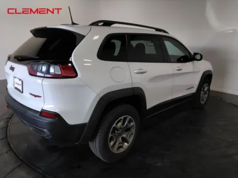 More photos of 2021 Jeep Cherokee Trailhawk at Clement Supercenter, MO