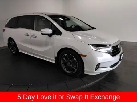 Another view of 2022 Honda Odyssey Elite for sale in St. Charles, MO at Clement Supercenter