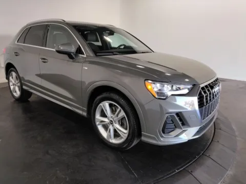 More photos of 2021 Audi Q3 Premium at Clement Supercenter, MO