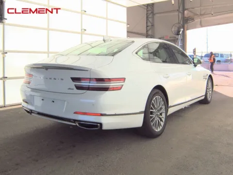 More photos of 2023 Genesis G80 2.5T at Clement Supercenter, MO
