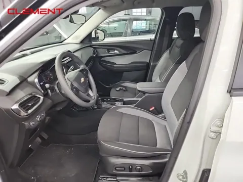 Another view of 2023 Chevrolet TrailBlazer LT for sale in St. Charles, MO at Clement Supercenter