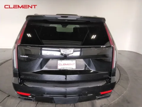 More photos of 2023 Cadillac Escalade Sport Platinum at Clement Supercenter, MO