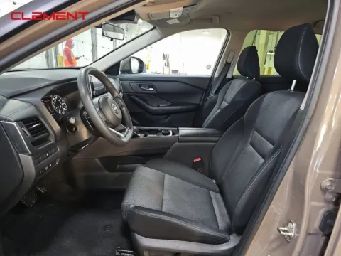 More photos of 2024 Nissan Rogue SV at Clement Supercenter, MO