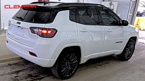 More photos of 2022 Jeep Compass High Altitude at Clement Supercenter, MO