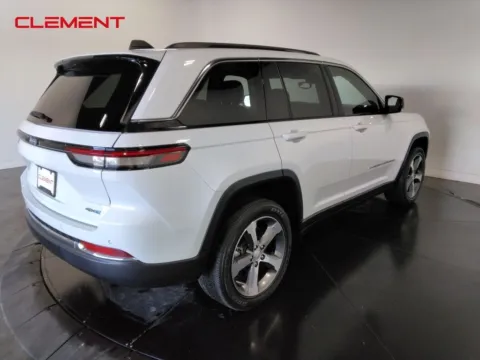 More photos of 2023 Jeep Grand Cherokee 4xe at Clement Supercenter, MO