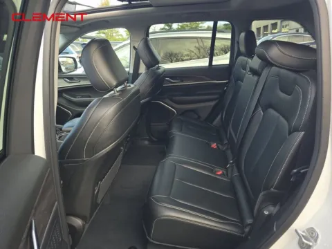 More photos of 2023 Jeep Grand Cherokee 4xe at Clement Supercenter, MO