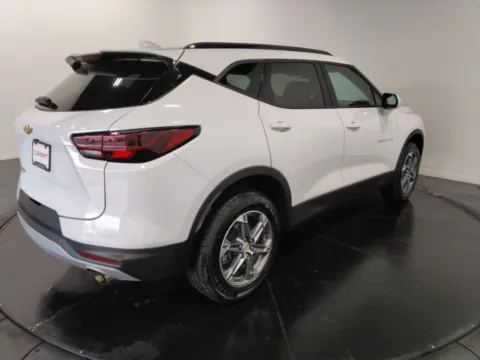 More photos of 2023 Chevrolet Blazer LT at Clement Supercenter, MO