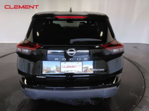 More photos of 2024 Nissan Rogue SV at Clement Supercenter, MO