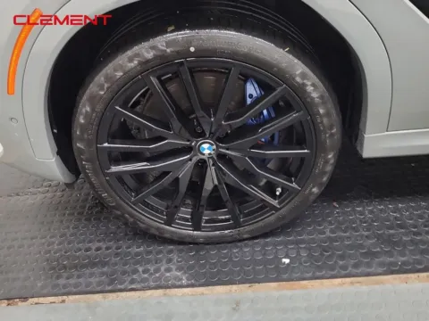 More photos of 2022 BMW X6 M50i at Clement Supercenter, MO