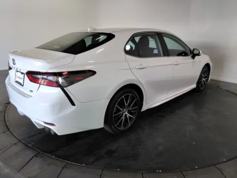 More photos of 2024 Toyota Camry SE at Clement Supercenter, MO