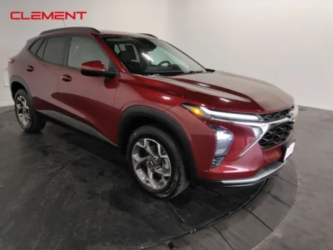 Another view of 2024 Chevrolet Trax LT for sale in St. Charles, MO at Clement Supercenter