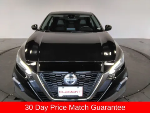 Photos of 2022 Nissan Altima 2.5 SR for sale in St. Charles, MO at Clement Supercenter