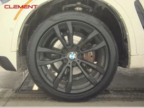 More photos of 2019 BMW X6 xDrive35i at Clement Supercenter, MO