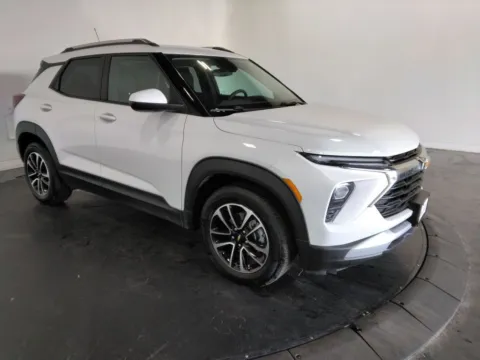 Another view of 2025 Chevrolet TrailBlazer LT for sale in St. Charles, MO at Clement Supercenter