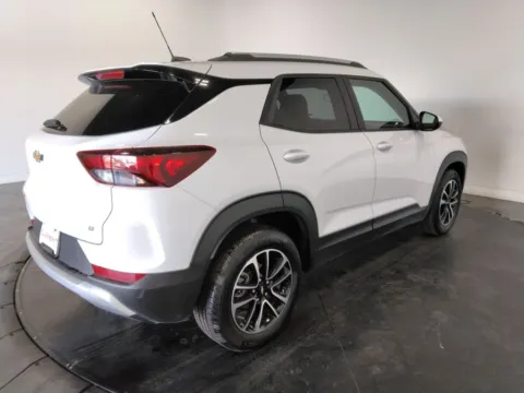 More photos of 2025 Chevrolet TrailBlazer LT at Clement Supercenter, MO