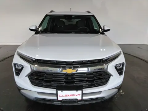 Photos of 2025 Chevrolet TrailBlazer LT for sale in St. Charles, MO at Clement Supercenter