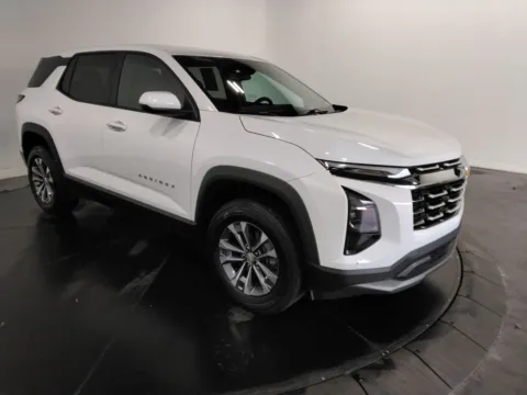 Another view of 2025 Chevrolet Equinox LT for sale in St. Charles, MO at Clement Supercenter