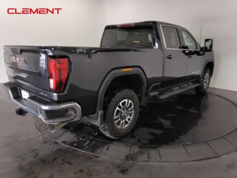 More photos of 2024 GMC Sierra 2500HD SLE at Clement Supercenter, MO