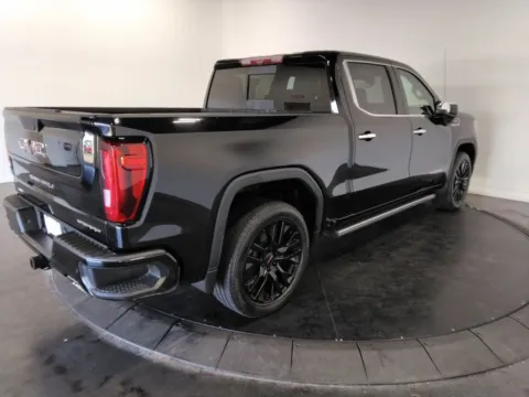 More photos of 2022 GMC Sierra 1500 Limited Denali at Clement Supercenter, MO