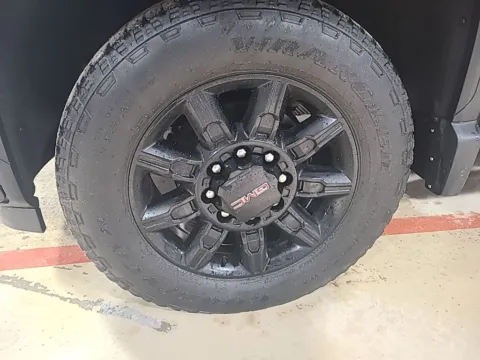 More photos of 2024 GMC Sierra 2500HD AT4 at Clement Supercenter, MO