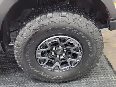 More photos of 2024 Ford F-150 Raptor at Clement Supercenter, MO