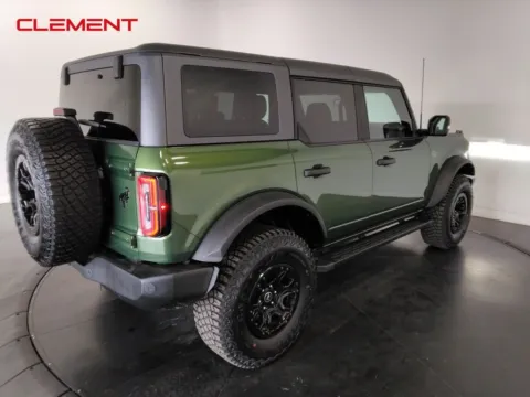 More photos of 2023 Ford Bronco Wildtrak at Clement Supercenter, MO