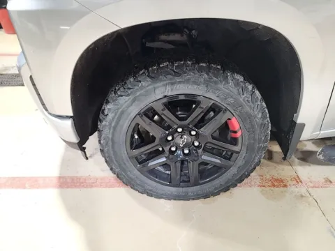 More photos of 2021 Chevrolet Silverado 1500 RST at Clement Supercenter, MO