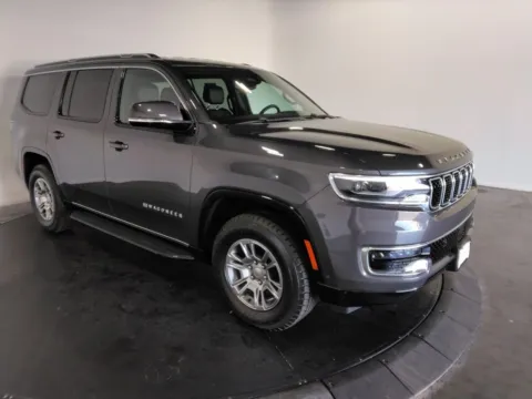 More photos of 2022 Jeep Wagoneer Series I at Clement Supercenter, MO