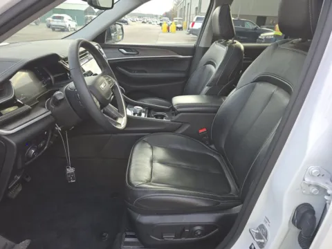 Another view of 2022 Jeep Grand Cherokee 4xe for sale in St. Charles, MO at Clement Supercenter