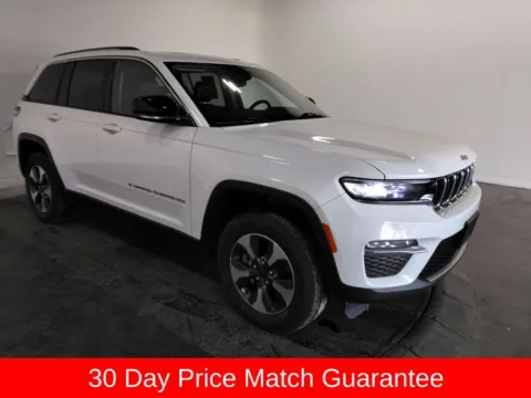 More photos of 2022 Jeep Grand Cherokee 4xe at Clement Supercenter, MO