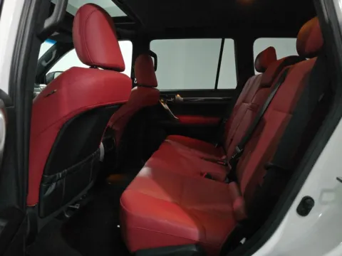 More photos of 2023 Lexus GX 460 at Clement Supercenter, MO