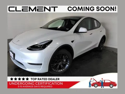 White 2024 Tesla Model Y Long Range for sale in St. Charles, MO