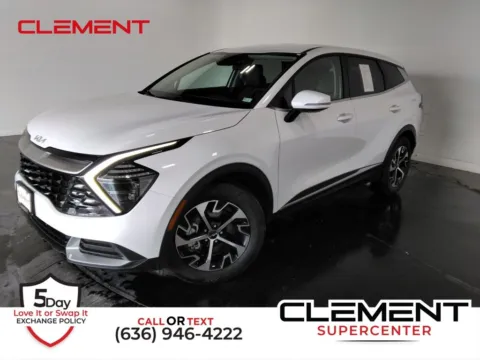 White 2024 Kia Sportage EX for sale in St. Charles, MO